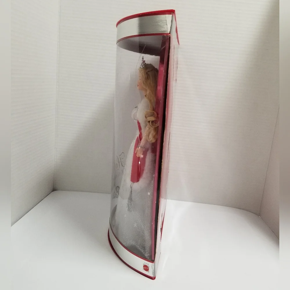 Barbie Special Edition 2001 Holiday Celebration Barbie Doll NIB Vintage Mattel
